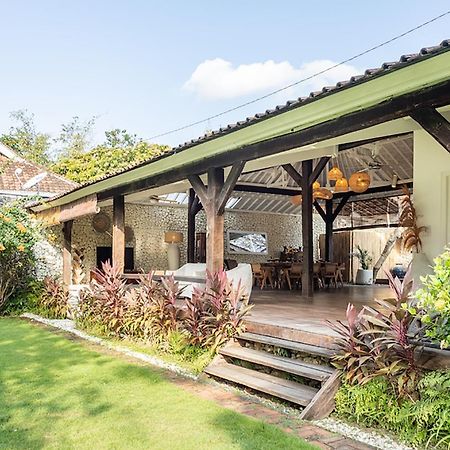 4 Bedroom Villa - Kerobokan Seminyak Exterior foto